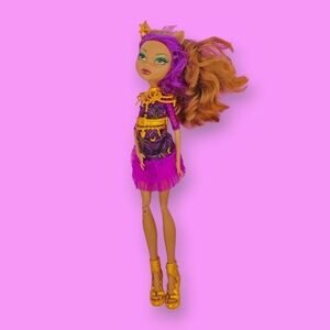 Mattel Monster High Frights Camera Action Clawdeen Wolf Doll